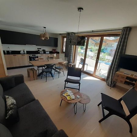Superbe Appartement T3 4 Etoiles Terrasse Acces Spa Saint-Chaffrey Exterior foto